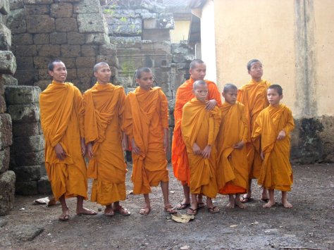 Image of Buddhist monks